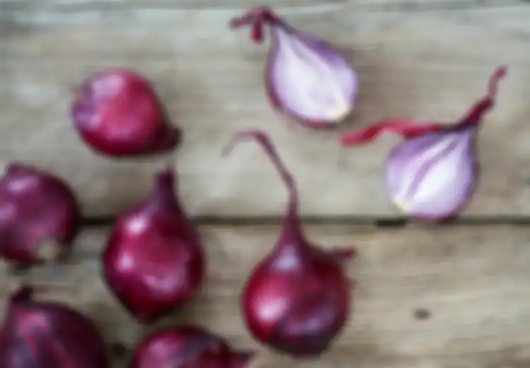 Tak Sekadar Jadi Penyedap Makanan, Ini 6 Khasiat Bawang Merah Bagi Kesehatan Tubuh Kita