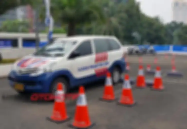 Begini Aturan Mendapatkan SIM A Untuk Pengemudi Taksi Online