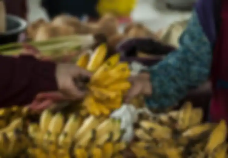 Mulai Sekarang, Berhentilah Menawar ketika Berbelanja di Pedagang Kecil