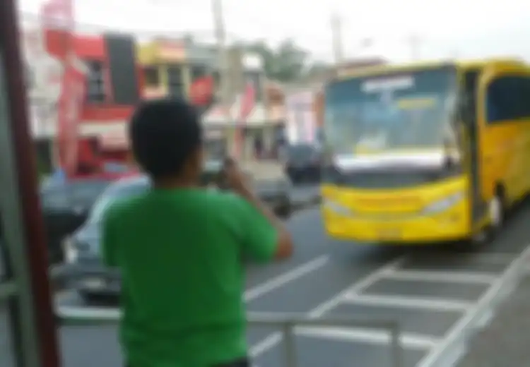 “Om Telolet Om”: Membunyikan Telolet ‘Hanya’ untuk Penuhi Keinginan Anak-anak Langgar Peraturan?