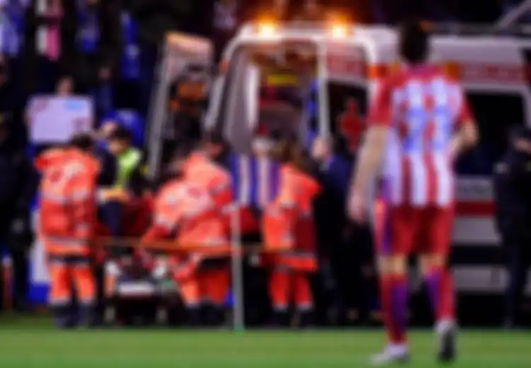 Fernando Torres dan Mereka yang Hampir Mati di Lapangan Sepakbola Gara-gara Lidah Tertelan