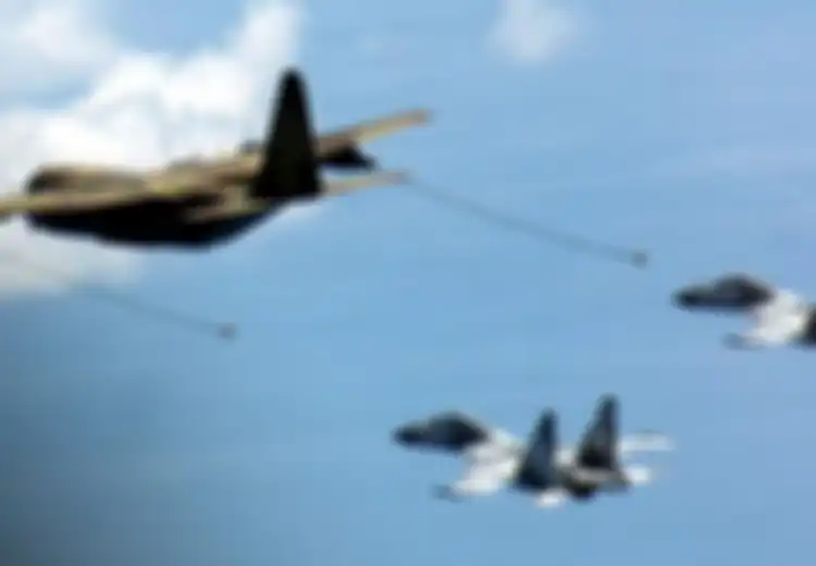 Hercules C-130B, Soekarno, John F. Kennedy dan CIA