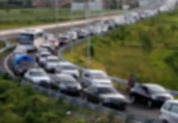 Lewat Cara Ini, Kita Bisa Kurangi Dampak Polusi Udara saat Terjebak Kemacetan Lalu Lintas
