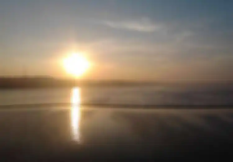 Tak Mesti di Laut atau Gunung, Kita Bisa Berburu Sunrise dan Sunset dari Waduk Sutami