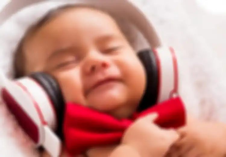 Menstimulasi Otak Bayi Bukan Hanya Musik Klasik!