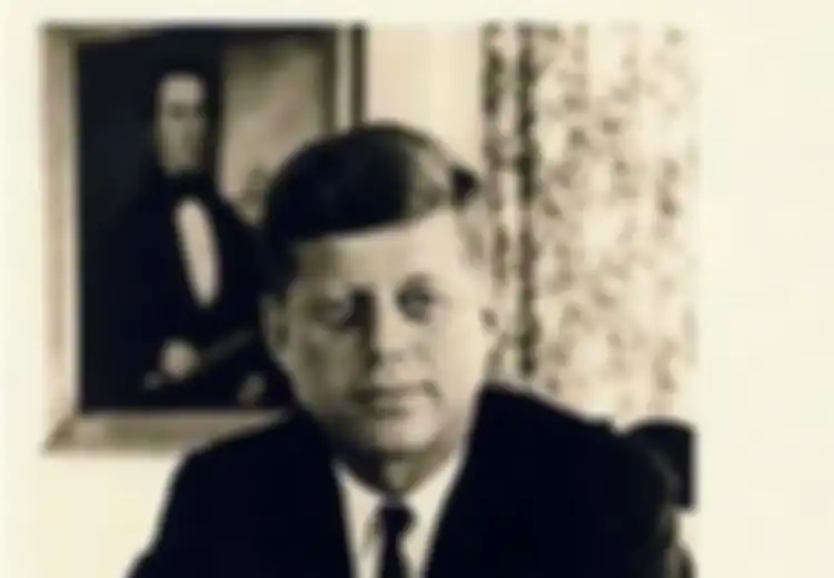 Beginilah Ramalan Tanda Tangan Orang Terkenal, dari John F. Kennedy hingga Ratu Elizabeth