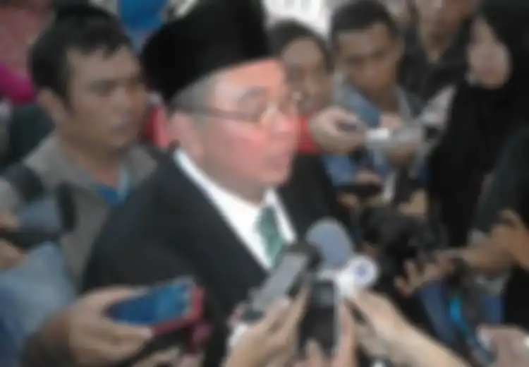 KPK Tangkap Tangan Gubernur Bengkulu dan Istri Bersama Beberapa Orang Kontraktor Lokal
