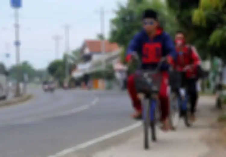 Demi Sungkem Ke Orangtua, Tiga Santri Ini Rela Mudik Bersepeda Ontel Ratusan Kilometer
