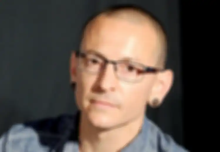Chester Bennington Bunuh Diri: Penting untuk Diingat! Inilah Tanda-tanda Orang yang Ingin Bunuh Diri