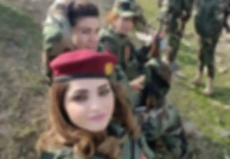 Puluhan Tahun Jadi Korban Perang, Para Wanita Cantik Suku Kurdi Ini Sukses Jadi Ujung Tombak Melawan ISIS