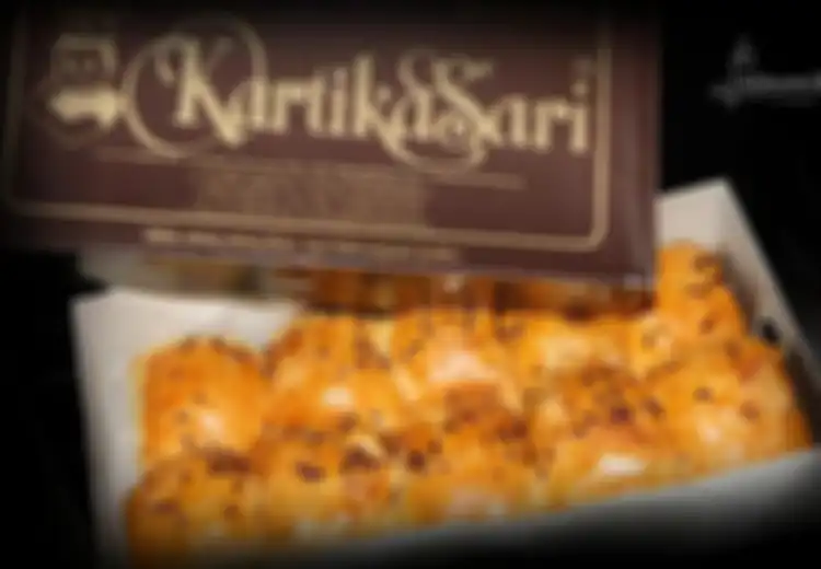 Jangan Lupa, Molen Pisang Kartika Sari Ahlinya Oleh-oleh dari Bandung!