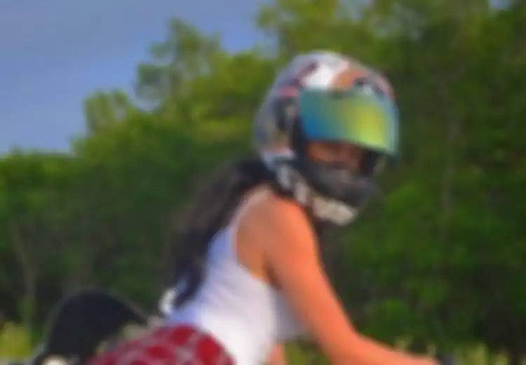 Olga Pronina, Wanita yang Dijuluki ‘Pebalap Motor Terseksi di Rusia’ Tewas dalam Kecelakaan Tragis