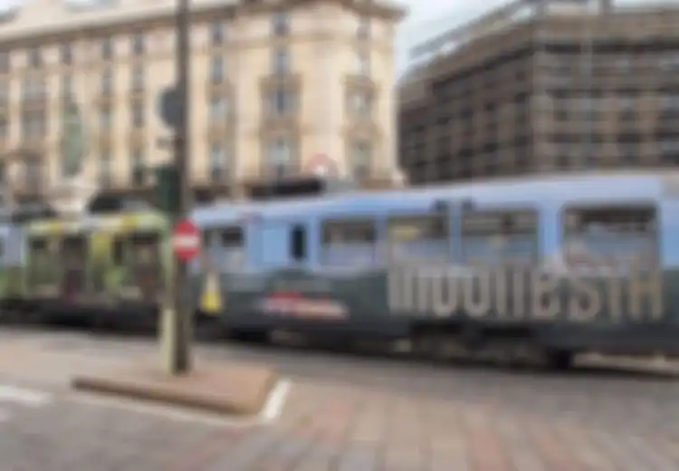 Ada Indonesia di Tram dan Bus Italia, Kok Bisa?