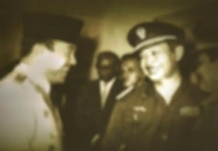 Meski Marah dan Jengkel, Bung Karno Akhirnya Memang Harus Mengalah kepada Soeharto