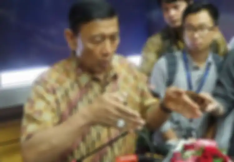 Wiranto Mengakui Ada Masalah Impor Senjata dalam Tubuh Brimob