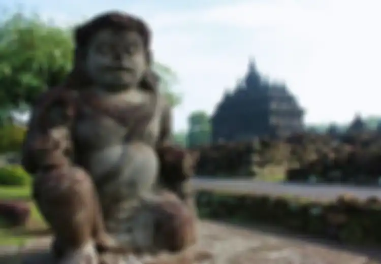 Dvarapala, Dulu Penjaga Bangunan Suci dan Pendamping Buddha, Kini Jadi Penghias Rumah Orang Kaya