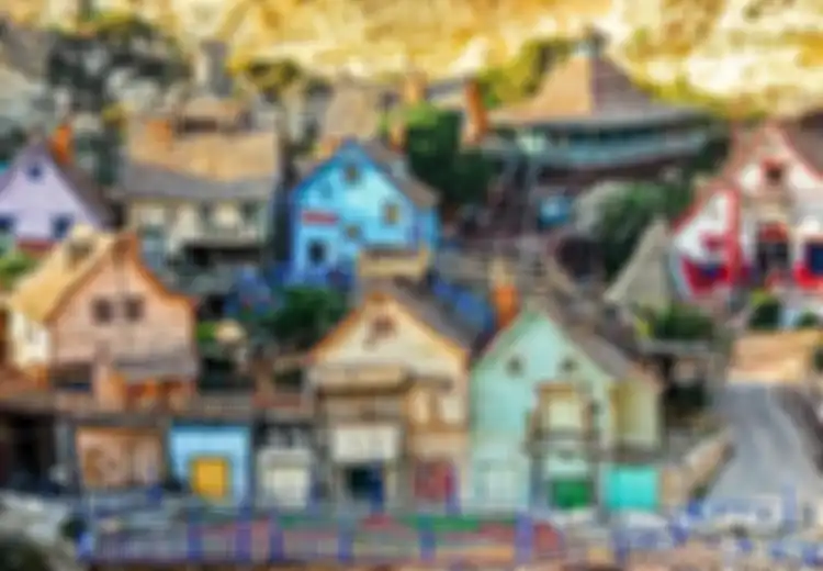 Anda Penyuka Kartun Popeye dan Olive? Inilah Sweethaven Village, Desa Popeye di Kehidupan Nyata