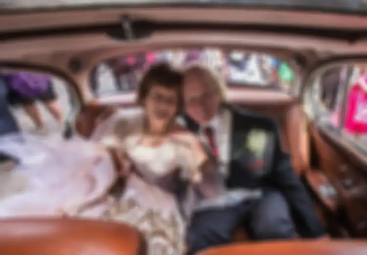 Romantis, Dilarang Berpacaran 40 Tahun Lalu, Kini Pasangan Ini Kembali Bertemu dan Akhirnya Menikah