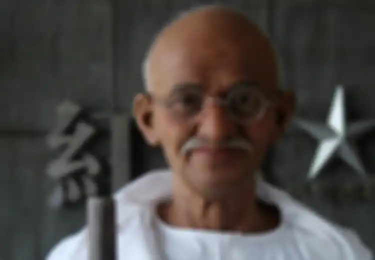 Belajar Dari Mahatma Gandhi:  Menyelaraskan Pikiran, Ucapan, Dan Perbuatan