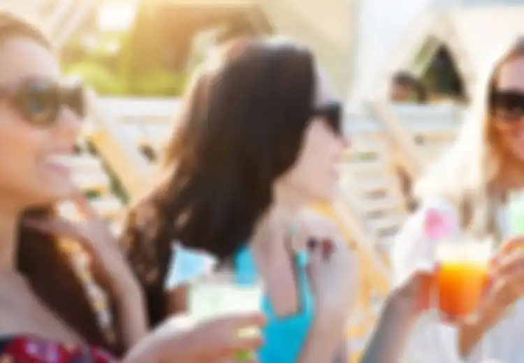 Ketika Sama-sama ‘Jomblo’, Ternyata Wanita Lebih Bahagia Daripada Pria, Ini Alasannya