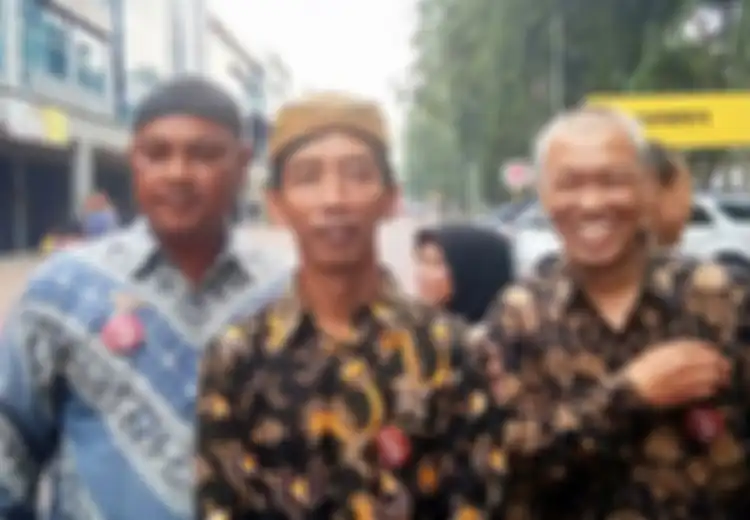 Jokowi Asli Mantu, Jokowi KW pun Diserbu Banyak Ajakan Selfie