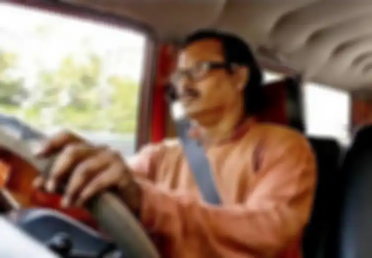 Tidak Membunyikan Klakson Lebih Dari 18 Tahun, Sopir di India Ini Dapat Penghargaan