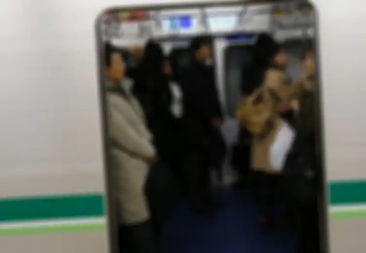 Keren! Di Jepang, Wanita Hamil Bisa Pesan Tempat Duduk Kereta Bawah Tanah Lewat Aplikasi Ponsel, di Indonesia Kapan Ya?