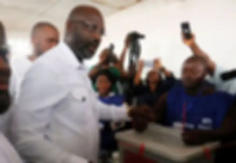Legenda AC Milan George Weah Resmi Terpilih Menjadi Presiden Liberia