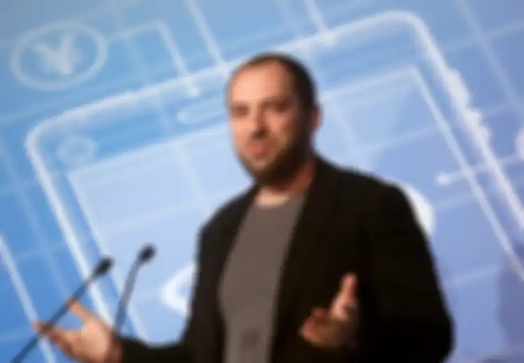 Alasan Jan Koum Begitu Melindungi Privasi Pengguna Whatsapp Ternyata Berkaitan Dengan Masa Kecilnya
