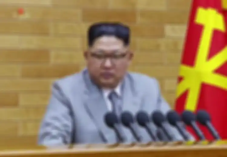 Kim Jong Un Siap Pencet Tombol Nuklir di Bawah Mejanya, Trump Bilang Tombol Miliknya Lebih Besar