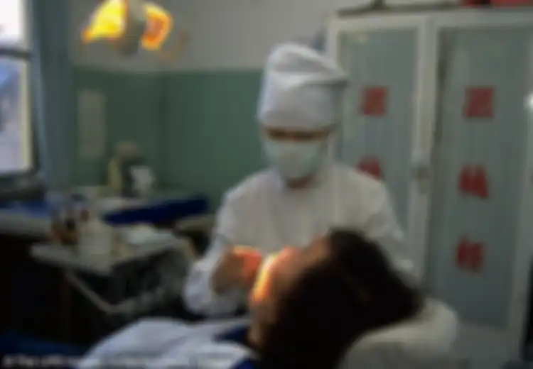 Pengadilan di Taiwan Perintahkan Seorang Dokter Gigi Untuk Membayar Rp11 Miliar Kepada Ibunya. Ini Alasannya