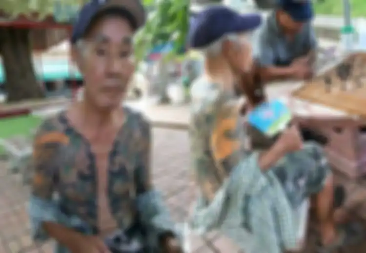 Setelah Foto Aki-Aki Bertato Viral di FB, Polisi Malah Melakukan Penangkapan, Ternyata Ini Sebabnya
