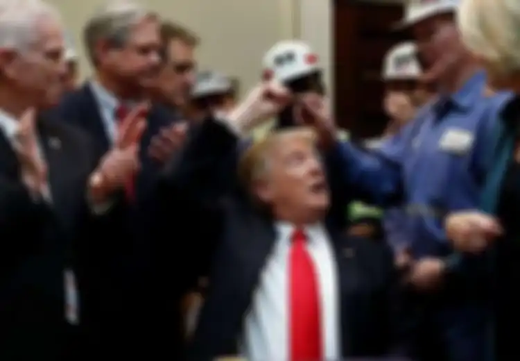 Berkicau Soal Donald Trump Mengidap Sifilis, Profesor Bakteriologi Jadi Sorotan Netizen di Twitter