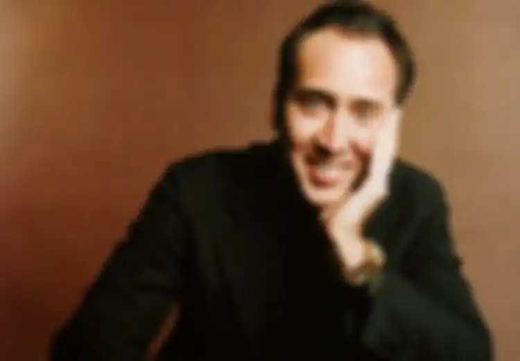 Aktor Hollywood Nicolas Cage Buang-buang Uang Hanya untuk Rumah Berhantu dan Benda-benda Aneh Ini