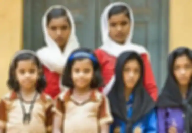 Mulai dari Berpenduduk 400 Anak Kembar hingga Ratusan Bujangan, Inilah 9 Kehidupan Desa Unik yang Hanya Ada di India