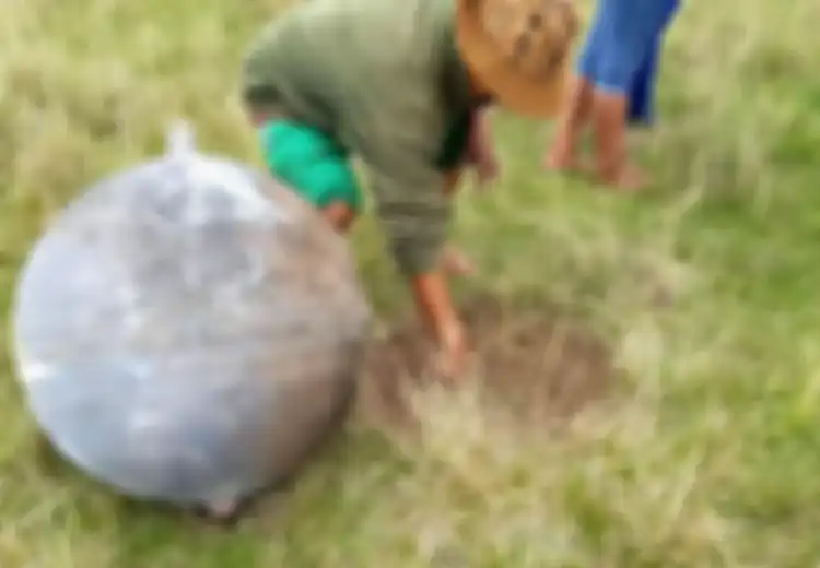 Bola-bola Besi Raksasa Misterius Jatuh dari Langit di Peru, Benda Apa Sebenarnya Ini?