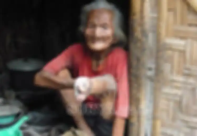 Sedih! Rumah Nenek 92 Tahun Roboh Terkena Hujan dan Angin