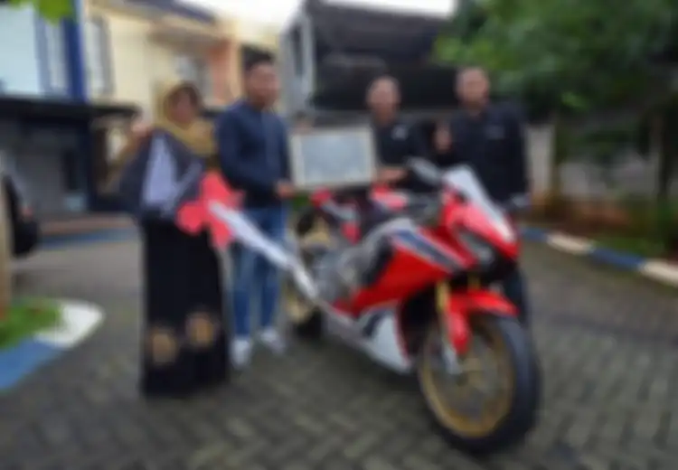 Wow, Remaja Asal Ciledug Ini Diberi Kado Ultah Oleh Ibunya Motor Seharga Rp700 Juta