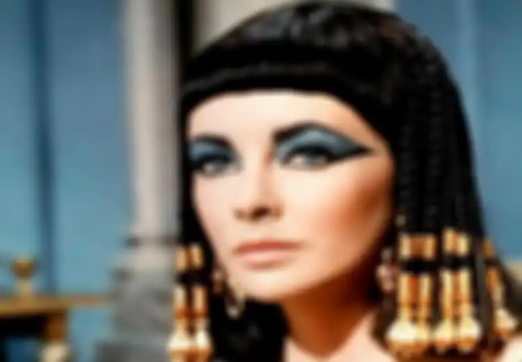 Cleopatra, Politisi Cerdik yang Mudah Bikin Lawan Bertekuk Lutut Berkat Kemolekan Tubuhnya