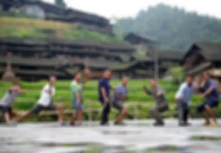Jangan Berani Macam-macam! Di Desa Ini, Semua Penduduknya Jago Kungfu, Lo