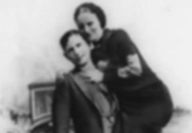 Bonnie dan Clyde, Pasangan Muda Dimabuk Cinta yang Menjadi Perampok Legendaris Amerika