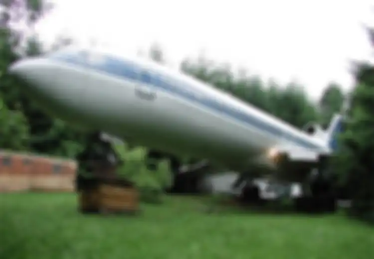 Keren! Pria Ini Ubah Pesawat Bekas Boeing 727 Menjadi Rumah, Beginilah Penampakannya