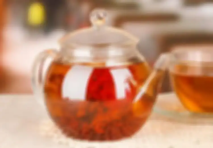 Masih Minum Obat dengan Teh? Coba Cek 3 Fakta Berikut, Semoga Anda Tidak Melakukannya