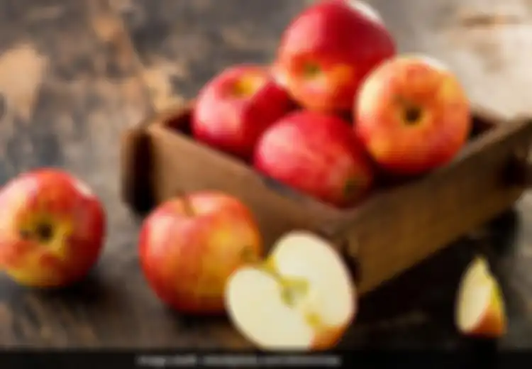 Siapa Sangka, 7 Buah di Sekitar Anda Ini Ternyata Bisa Jadi Buah yang Beracun, Apa Saja Ya?