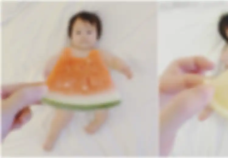 Ibu Ini Gunakan Berbagai Jenis Makanan Sebagai 'Baju' Anaknya, Hasilnya Sangat Lucu dan Menggemaskan!