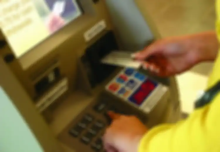 Tip dan Trik: Ini yang Bisa Anda Lakukan agar Uang Tidak Dicolong saat Menggunakan Mesin ATM