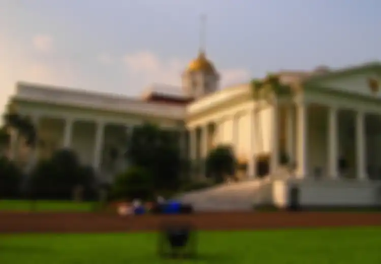 Bertemu Hantu di Istana-istana Presiden yang Mengganggu Koleksi Benda-benda Seni