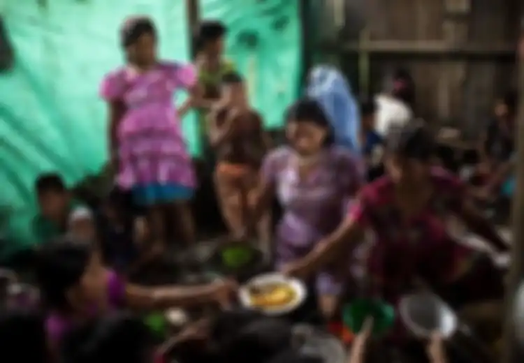 Hanya Dihuni Wanita dan Anak-anak, Inilah Kisah Pilu Kampung yang Ditinggalkan Pria dan para Bapak