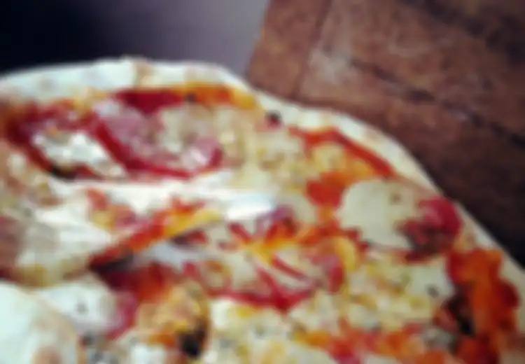Jalur Sutra Bandung (3): Pizza Rumahan ala Lantera