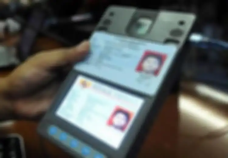'Viral' Video Aplikasi Cek NIK e-KTP, Fakta atau Justru Hoaks?
